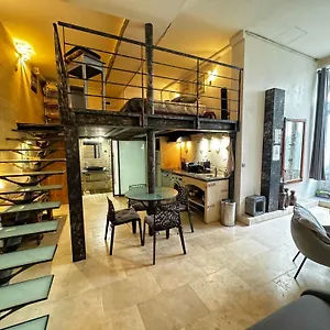 Veda - Loft In The Heart Of - Louvre , Paris France
